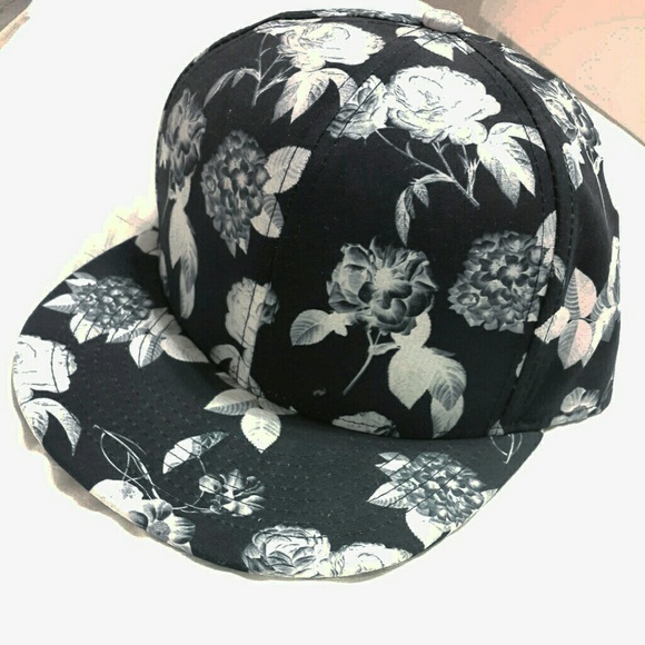 TOPSHOP Floral Snapback Hat
