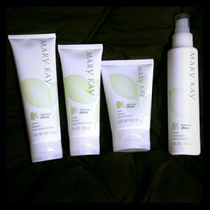 Mary Kay botanical effects