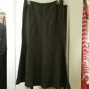 Plaid flared skirt