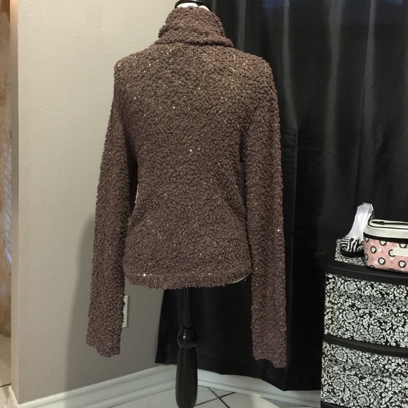 Very warm high low sweater. - Picture 2 of 2