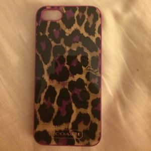 ✨Coach purple ocelot print iPhone 5s case✨