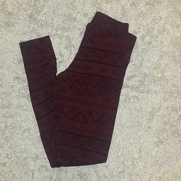 Marroon tribal leggings