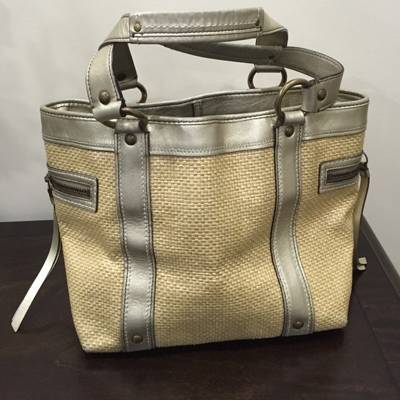 Coach Bag-100 Authentic-Excellent Condition - Picture 2 of 4