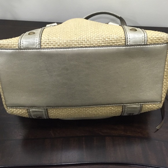Coach Bag-100 Authentic-Excellent Condition - Picture 3 of 4
