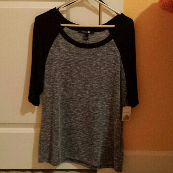 3/4 sleeve top