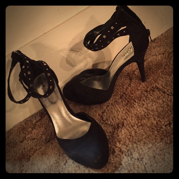 Suede City Streets Heels