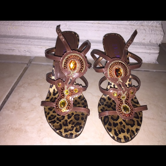 BRAZILIAN HEELS