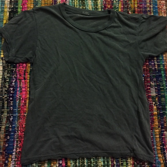 Brandy Melville army green tee