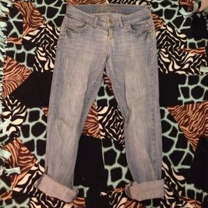 Light Wash Boyfriend Fit Jeans