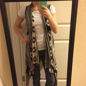 Aztec long open vest