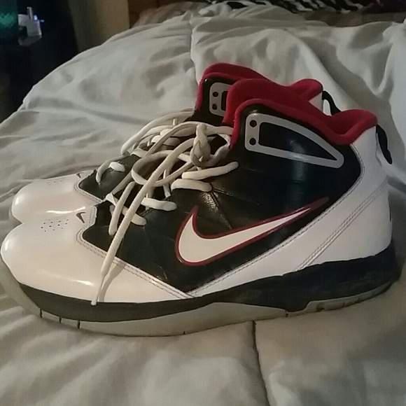 Nike basketball shoes