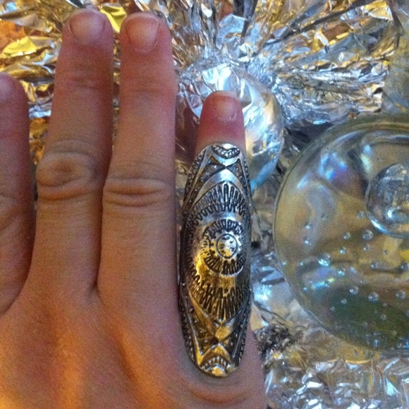 FUTURISTIC Jewelry - Host Pick 2/4 Jewelry of the Future Knuckle Ring