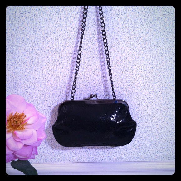 Black sparkle clutch