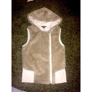 Armani Exchange fur vest