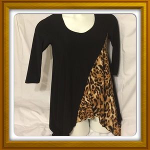 ♦️️SOLD♦️ BLACK and LEOPARD HANDKERCHIEF TOP👣