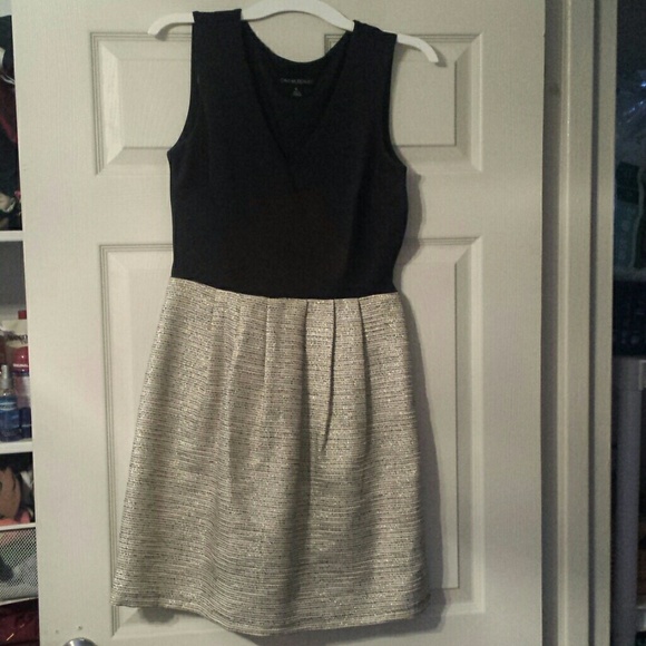 Cynthia Rowley V neck dress