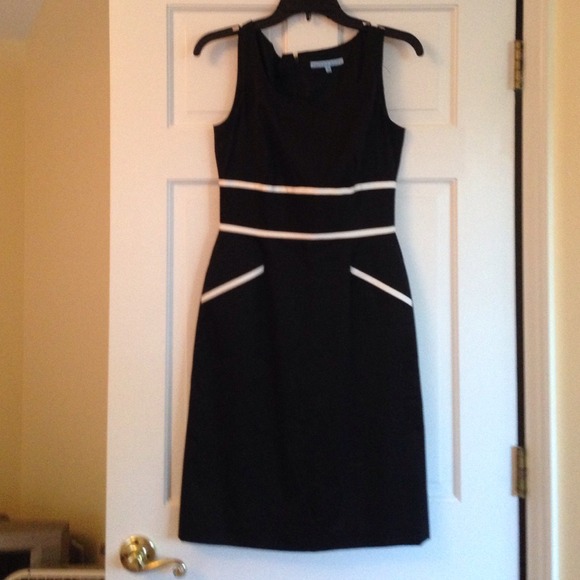 Black/White dress