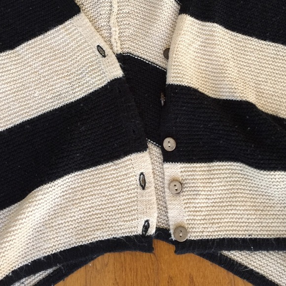 Sweater - Picture 2 of 2