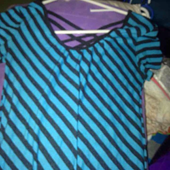 Maurices blue and grey striped shirt