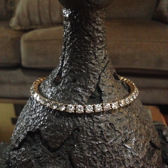 Tennis bracelet