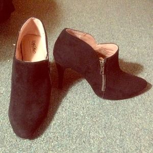 Mossimo Black Ankle Boots