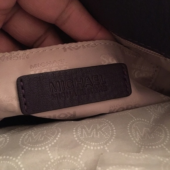 MK Purple Bag and Wallet set - Picture 3 of 4