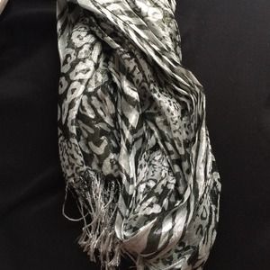 Leopard print scarf