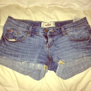 Hollister shorts gently used