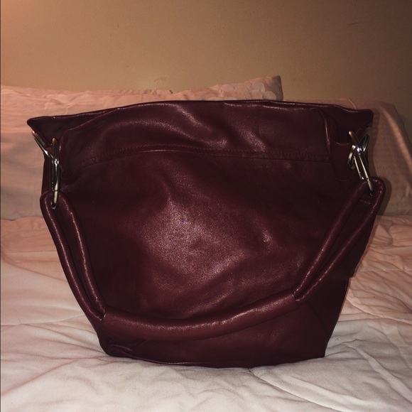 🔴 SOLD 🔴 Cute Maroon Purse