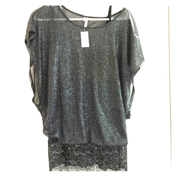 Maurice's black tunic top