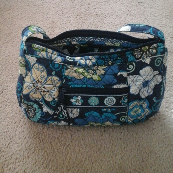Vera Bradley Handbags - Vera Bradley purse
