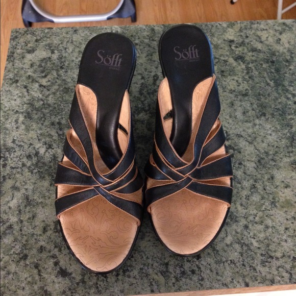 Black wedge sandals.
