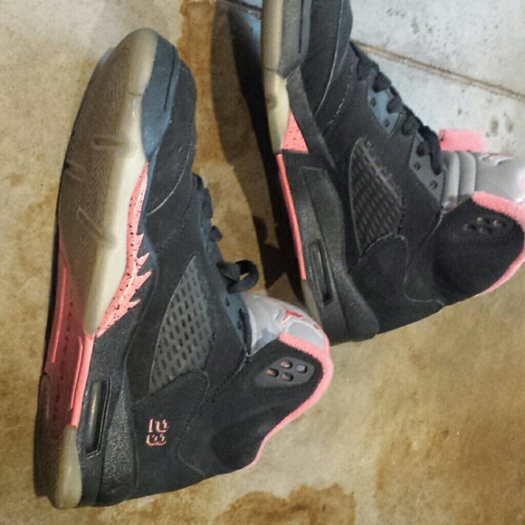 Air jordans.