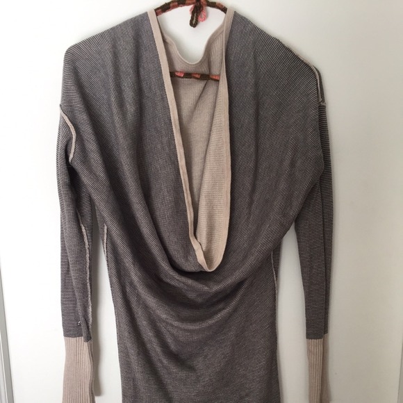 Lululemon Serenity Dress 4 in 1 Beige and Grey