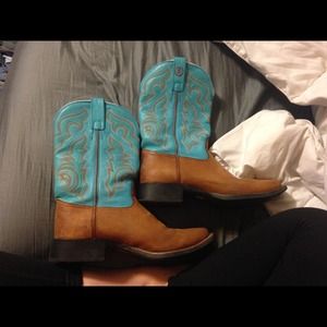 Tony Lama boots