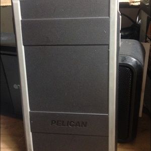 💥SOLD💥IPHONE 6+ Pelican grey case