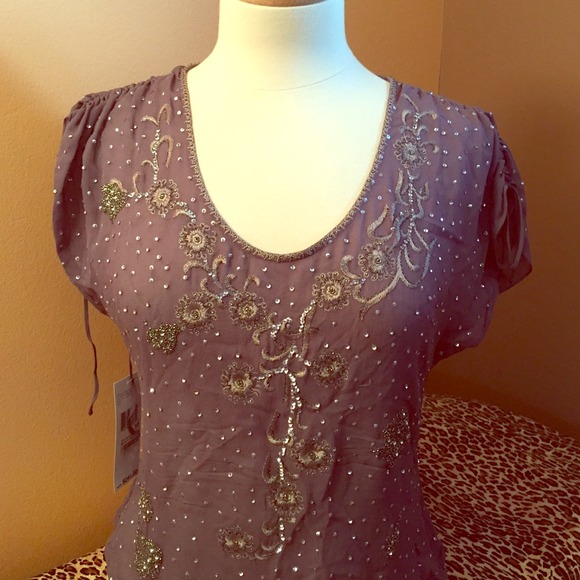DKNY 100% silk top
