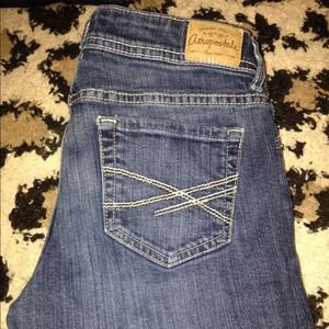 Hardly ever worn Aeropostale jeans.