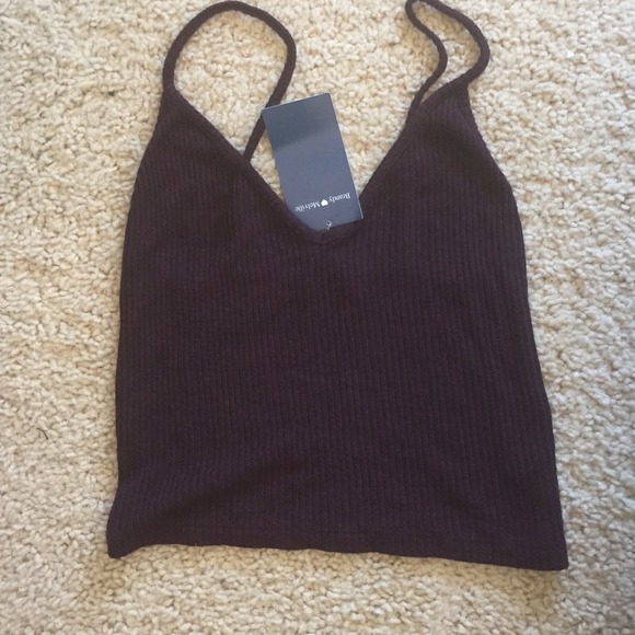 Brandy Melville maroon Joanne top - Picture 2 of 2
