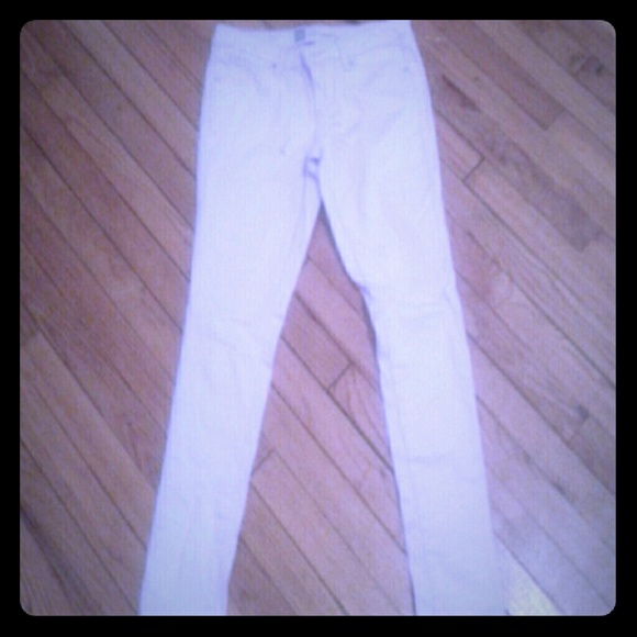 Skinny jeans