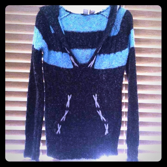 BKE Sweater