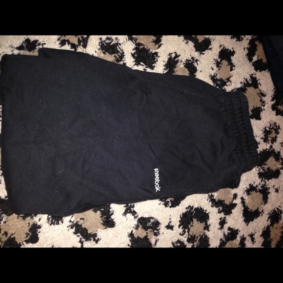 Hardly worn, soft reebok sweats.