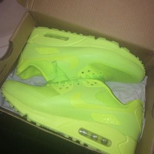 Women's Neon Nike Air Max 90