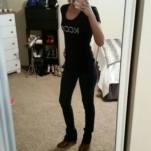 Authentic chive black t-shirt!