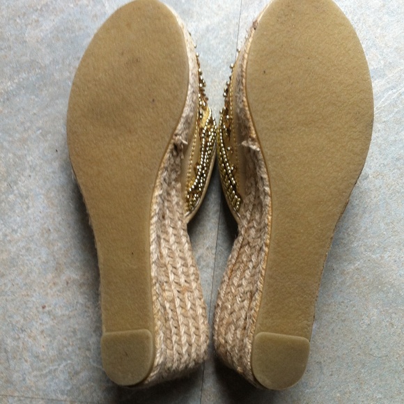 GOLD SEQUIN SLIP ON SHOES 😀ON SALE - Picture 4 of 4