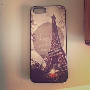 iPhone 5s Paris case