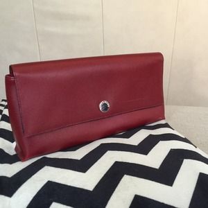 Burberry clutch...
