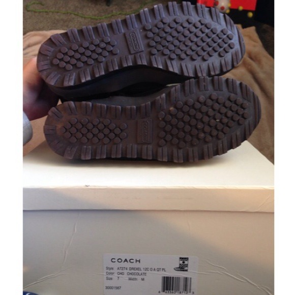 Coach Snow Boots - Picture 3 of 4