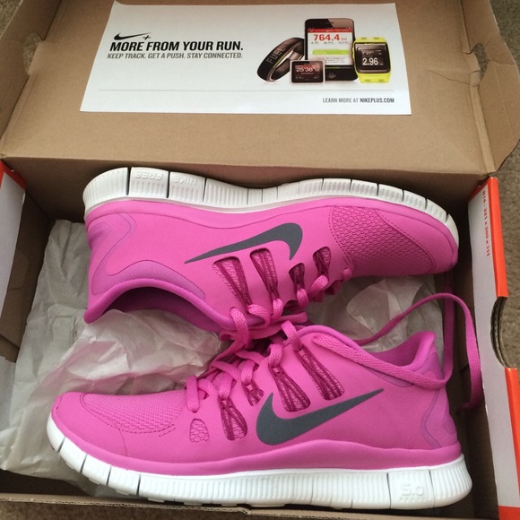 Nike Free 5.0+ Bright Magenta Size 8