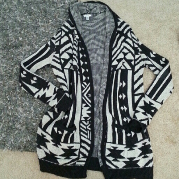 Tribal print cardigan